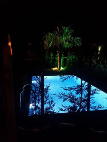 Teona Kartepe Bungalov