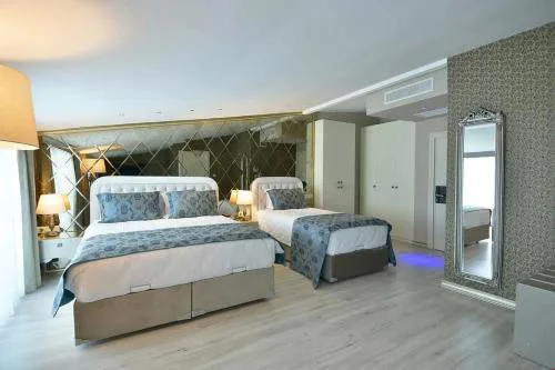Perada Suite & Room