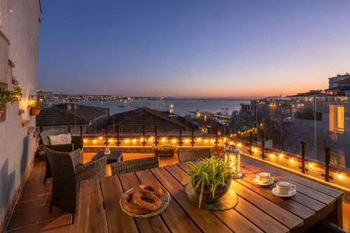 Bosphorus view-Airport shutle-High Speed WIFI-Private parking