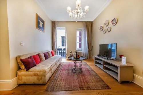 LAL Balkon Residence