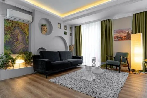Luxury 1BR Duplex with Terrace & Office in Tomtom