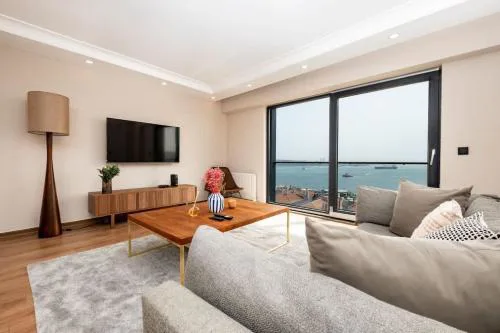 Luxury Stay with Panoramic Bosphorus View