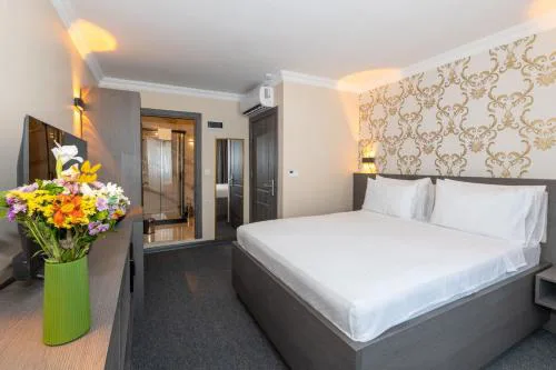 Mays Otel