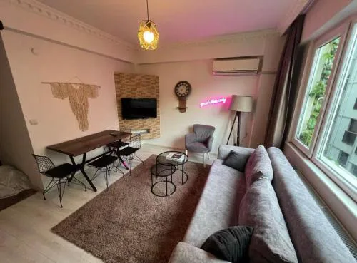 Modern apartment Nr5 in Cihangir, the heart of Taksim