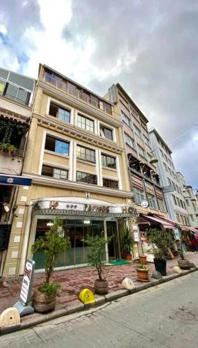 The Papirus Hotel