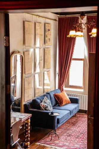 The Yard Hotel