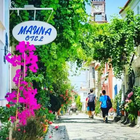 Mauna Hotel