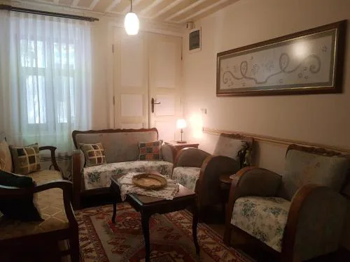 Nar Adaevi