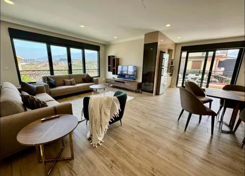 Luxurious 3BR Izmit Apartments- Mountain View