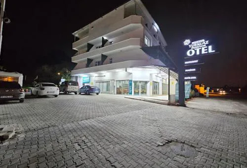 Beyaz otel