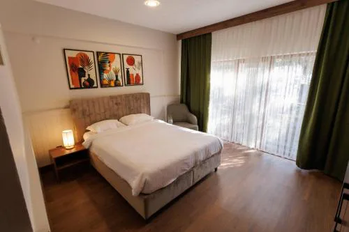 TUNA OTEL