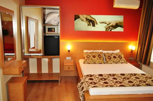 Antique Hostel