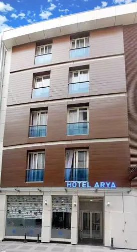Arya Hotel