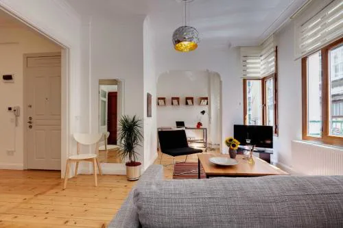 Bomonti Residence Stylish Cool and Luxury Apartment