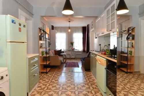 Elegant Taksim Retreat 2BR Near Fish Market