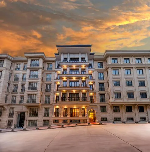 Etiz Hotels & Residences