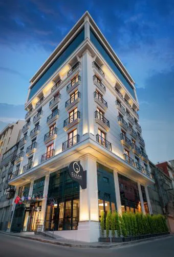Gleam Bomonti Hotel