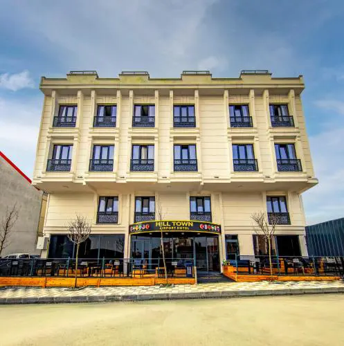 Hilltown Airport Hotel & Restaurant
