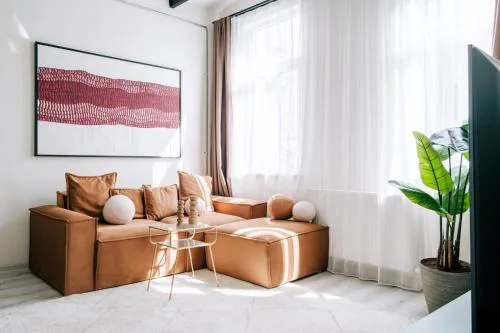 Chic City Escape - Steps from Galata Tower