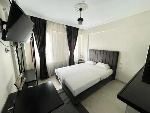 Mr Miller Suite