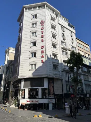 ORAL hotel