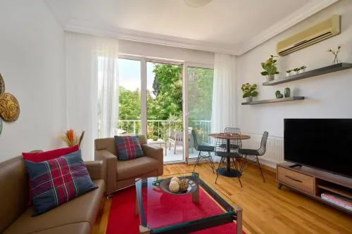 Private Modern Duplex 2bed1bath w Terrace! #76
