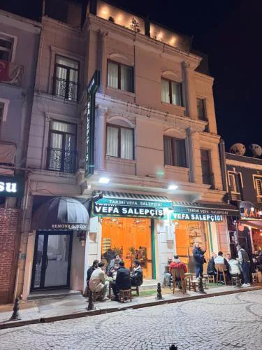 RENOVA OLD CiTY HOTEL