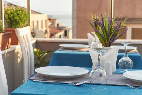 Renzo Hotel - Special Category