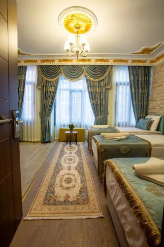 Sayina Hotel
