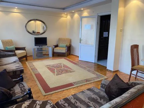 Spacious apartment very close to the tram