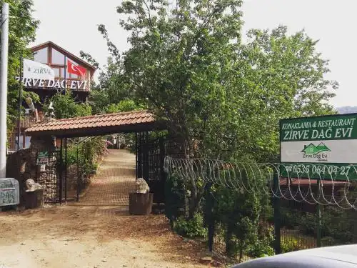 Zirve Dağ Evi
