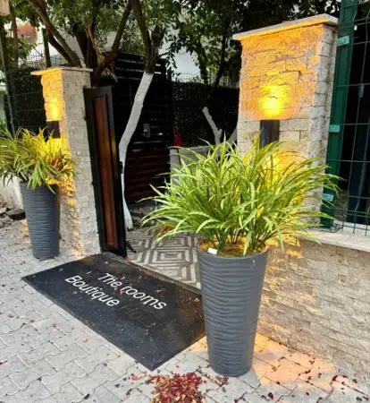 The rooms hotel