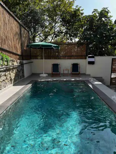 Cozy 4BR Villa with Lake View and Comfort Galore