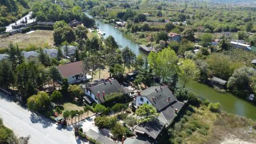 Treetops Park Hotel