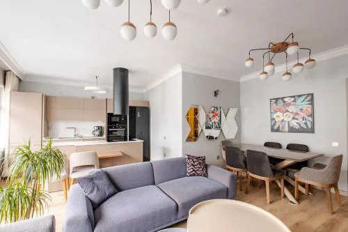 Central Istanbul, Luxury 3BR, 4 min to Metro
