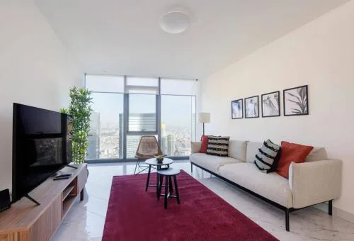 Gorgeous Corner Deluxe 1BD CondoPoolViews! #133