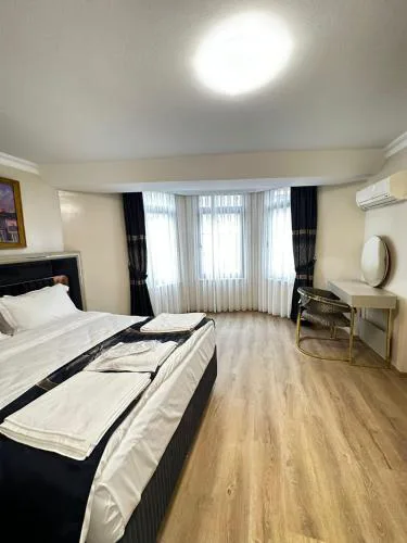 New Hotel Harbiye Studio
