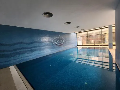 Taksim Square Residence, Two bedrooms, pool sauna gym
