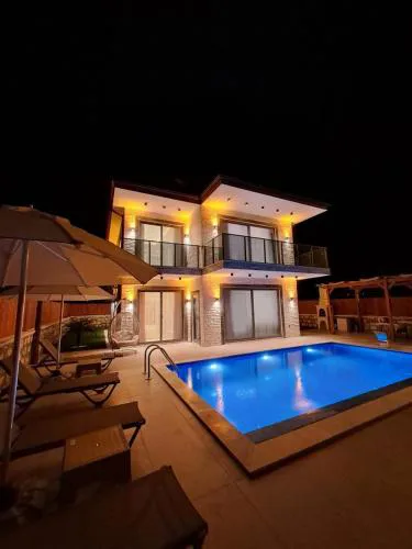 ViLLa PıNAr