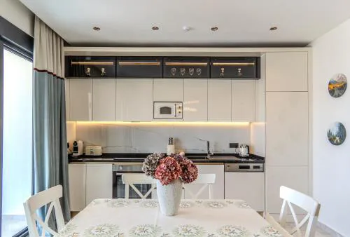 Beach & Pool Family Duplex