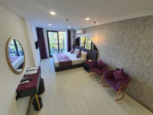 Karikatür Bi Hotel