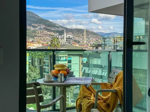 Qoople Elite 3 City Apartments