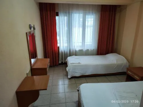 Caner Mountain Hotel