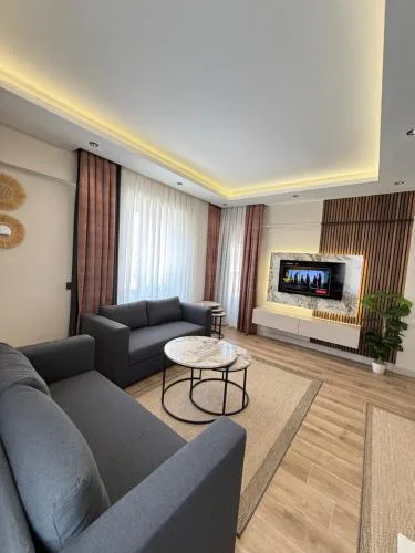Konyaaltı Plajına Yakın Lüks Daire