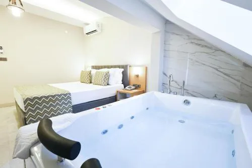 Livia Residence
