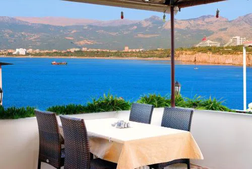 Ozmen Hotel Old Town Kaleiçi