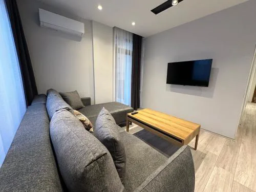 Real Homes Lara Self Check-in Apartments
