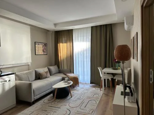 Smartly Designed Cozy 1BR Apartment