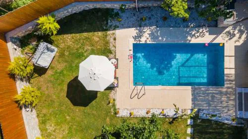 Very cute detached villa in Üzümlü village of Kas
