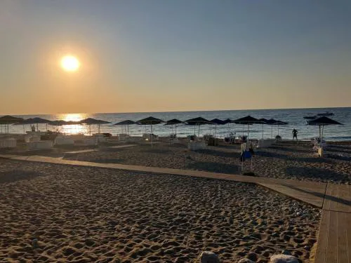 Villa S - Wonderful Holiday Home on the Beach